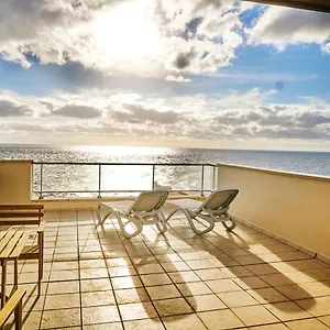  Apartment 3bdr + 2bath Ocean View